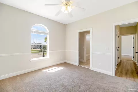 Bedroom - 7808 Petersen Pt Rd, Milton, FL 32583 photo 4 of 4
