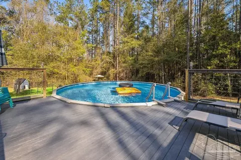 Exterior - 1998 Sid Hayes Rd, Jay, FL 32565 photo 5 of 9
