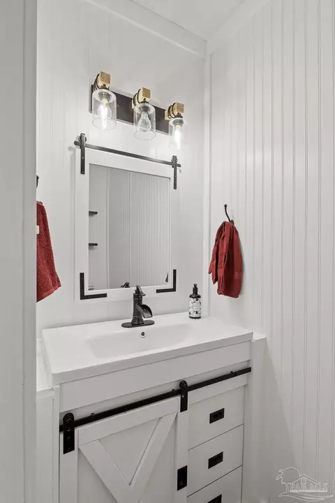 Bath - 10841 Luker Way # A, Jay, FL 32565 photo 8 of 9