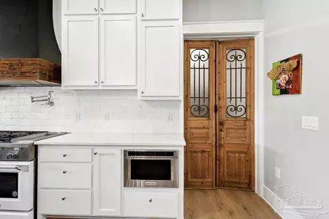 Kitchen - 7520 Hidden Forest Trl, Pace, FL 32571 photo 4 of 5