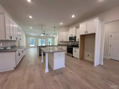 Kitchen - 5223 Wahoo Rd, Pace, FL 32571 photo 6 of 8
