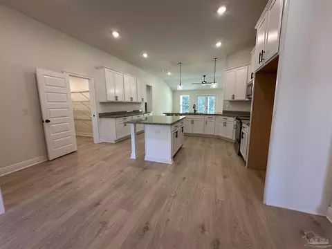 Kitchen - 5223 Wahoo Rd, Pace, FL 32571 photo 7 of 8