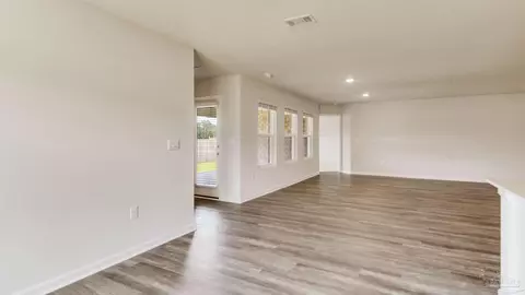 Living - 8689 Philippi St, Milton, FL 32583 photo 2 of 7