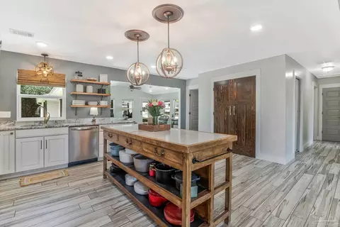 Kitchen - 7175 Wallace Dr, Pace, FL 32571 photo 3 of 5