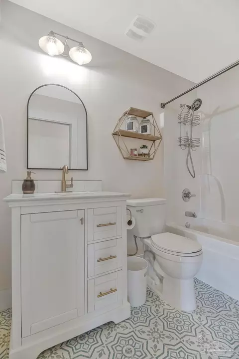Bath - 7175 Wallace Dr, Pace, FL 32571 photo 3 of 3