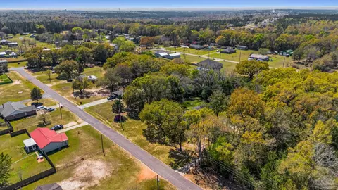 View/Area - 7175 Wallace Dr, Pace, FL 32571 photo 11 of 16