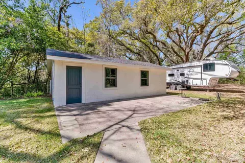 Exterior - 7175 Wallace Dr, Pace, FL 32571 photo 12 of 13