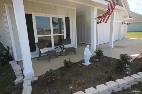 Exterior - 2651 Ten Mile Rd, Pace, FL 32571 photo 2 of 11