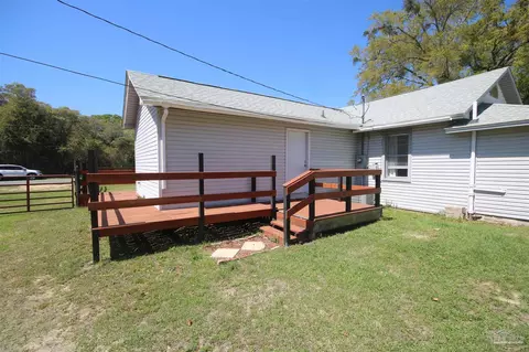 Exterior - 4308 Floridatown Rd, Pace, FL 32571 photo 8 of 16
