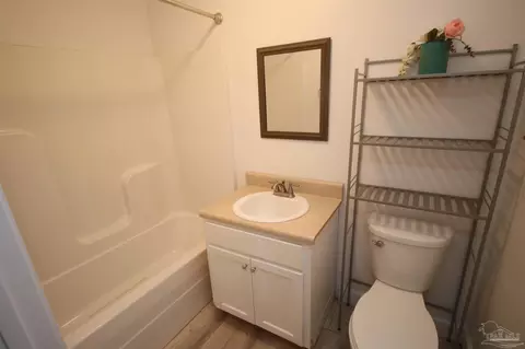Bath - 4308 Floridatown Rd, Pace, FL 32571 photo 1 of 5