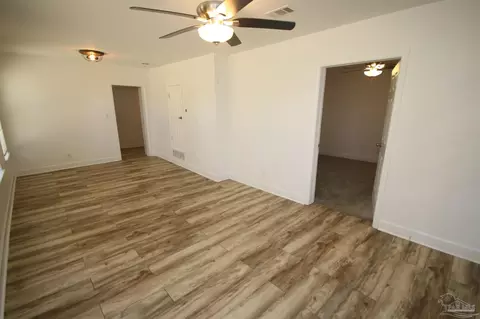 Living - 4308 Floridatown Rd, Pace, FL 32571 photo 2 of 4