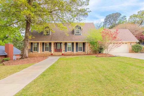 3777 Scenic Ridge Dr, Pensacola, FL 32514