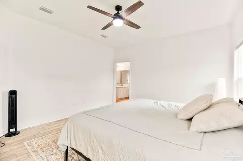 Bedroom - 4642 Summerdale Blvd, Pace, FL 32571 photo 2 of 7