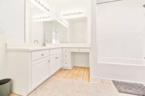 Bath - 4642 Summerdale Blvd, Pace, FL 32571 photo 1 of 6