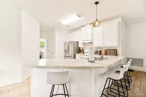 Kitchen - 4642 Summerdale Blvd, Pace, FL 32571 photo 1 of 3