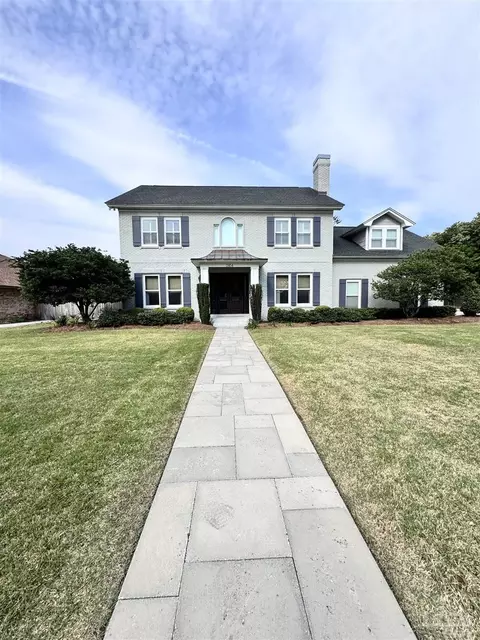2454 Semur Rd, Pensacola, FL 32503