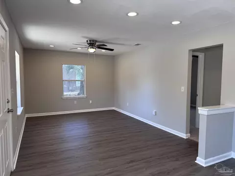 Living - 6426 Walnut St, Milton, FL 32570 photo 2 of 3