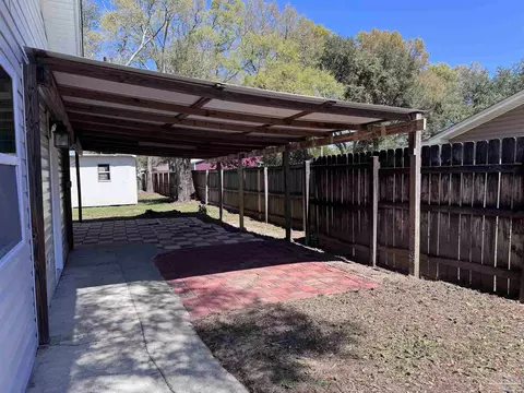 Exterior - 6426 Walnut St, Milton, FL 32570 photo 3 of 3