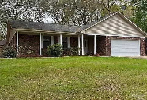 10011 Hollowbrook Dr, Pensacola, FL 32514