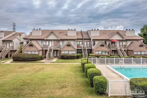 7150 Plantation Rd #327, Pensacola, FL 32504