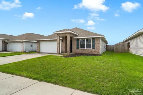 Exterior - 5585 Lancelot Tr, Milton, FL 32583 photo 5 of 5