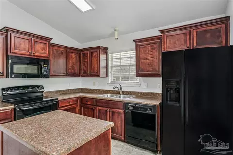 Kitchen - 800 Bunting Ct, Cantonment, FL 32533 photo 3 of 3