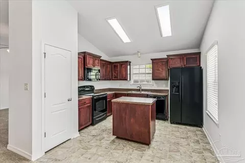 Kitchen - 800 Bunting Ct, Cantonment, FL 32533 photo 1 of 3