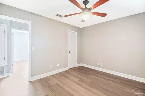 Bedroom - 4285 Lindsey Ln, Pace, FL 32571 photo 6 of 7