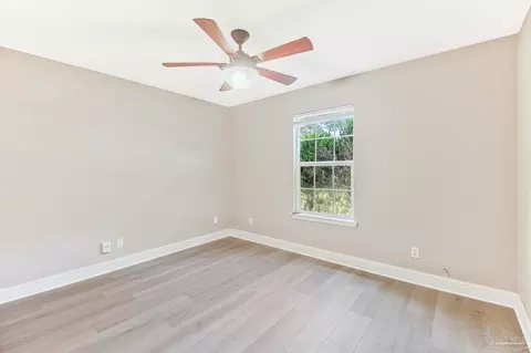 Bedroom - 4285 Lindsey Ln, Pace, FL 32571 photo 5 of 7