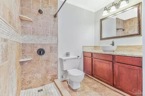 Bath - 4285 Lindsey Ln, Pace, FL 32571 photo 3 of 3