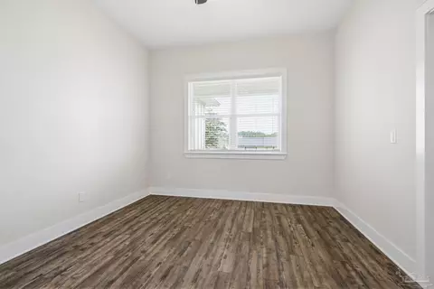 Bedroom - 3300 Eagle St, Cantonment, FL 32533 photo 2 of 7