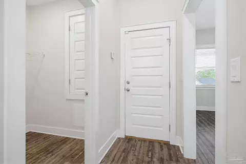 Entry Way - 3300 Eagle St, Cantonment, FL 32533 photo 4 of 7