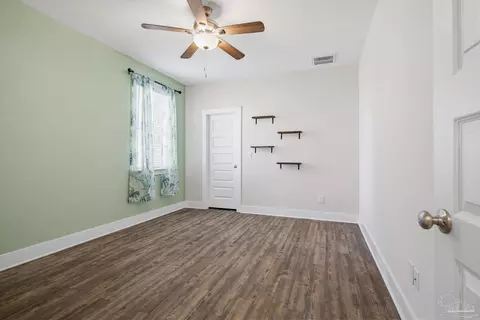 Bedroom - 3300 Eagle St, Cantonment, FL 32533 photo 6 of 7