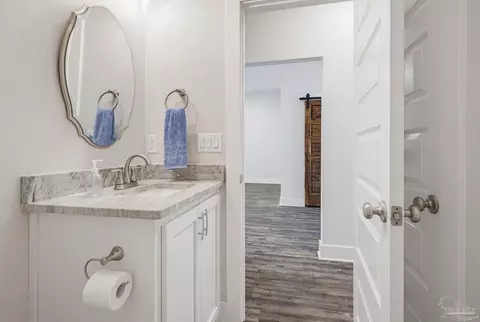 Bath - 3300 Eagle St, Cantonment, FL 32533 photo 9 of 9