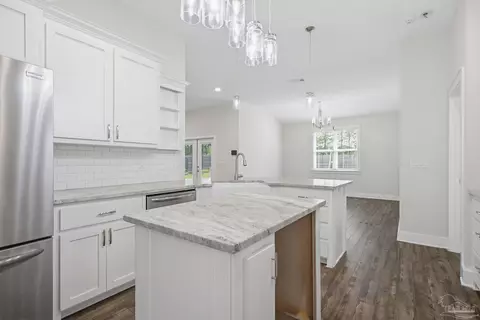 Kitchen - 3300 Eagle St, Cantonment, FL 32533 photo 7 of 7