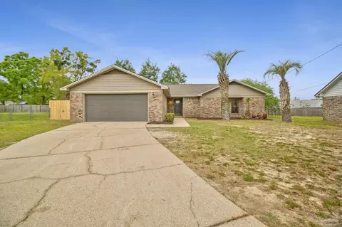 868 Valley Ridge Cir, Pensacola, FL 32514