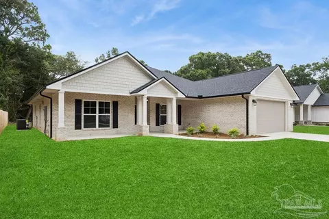 4316 Watkins St, Pace, FL 32571 photo 2