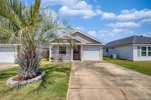 5566 Meadow Creek Pl, Gulf Breeze, FL 32563