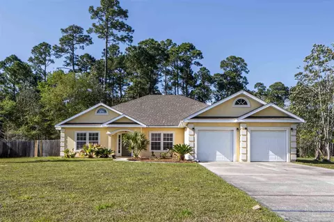 3273 Mcmillan Creek Dr, Milton, FL 32583