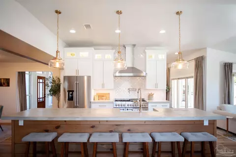 Kitchen - 121 Villacrest Dr, Crestview, FL 32536 photo 1 of 8