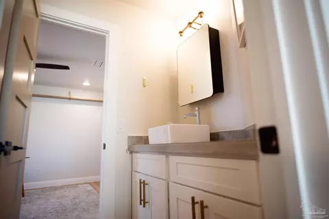 Bath - 121 Villacrest Dr, Crestview, FL 32536 photo 5 of 5