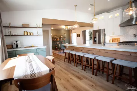 Kitchen - 121 Villacrest Dr, Crestview, FL 32536 photo 8 of 8
