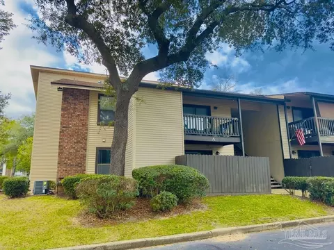 2201 Scenic Hwy #1A, Pensacola, FL 32503