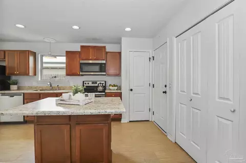 Other - 5953 Fairlands Rd, Milton, FL 32583 photo 2 of 6