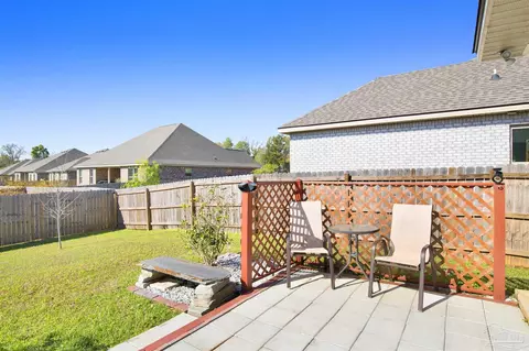 Exterior - 4245 Lady Palm Ct, Pace, FL 32571 photo 3 of 9
