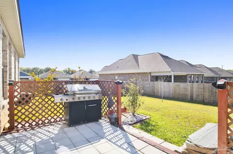 Exterior - 4245 Lady Palm Ct, Pace, FL 32571 photo 4 of 9
