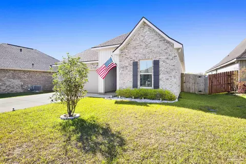 Exterior - 4245 Lady Palm Ct, Pace, FL 32571 photo 8 of 9