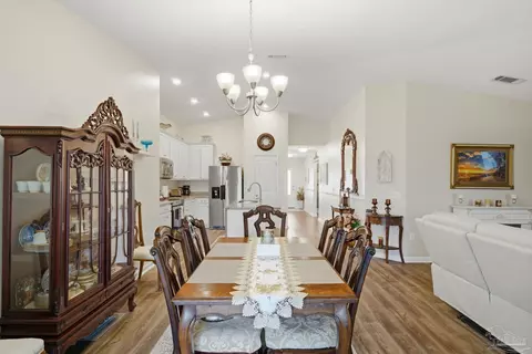 Dining - 3582 Conley Dr, Cantonment, FL 32533 photo 2 of 3