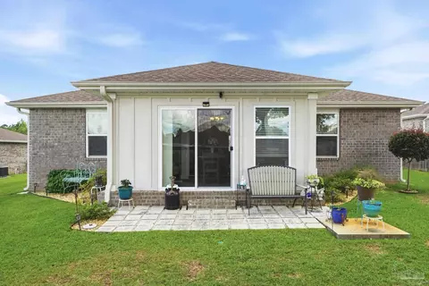 Exterior - 3582 Conley Dr, Cantonment, FL 32533 photo 4 of 7