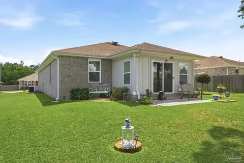 Exterior - 3582 Conley Dr, Cantonment, FL 32533 photo 5 of 7